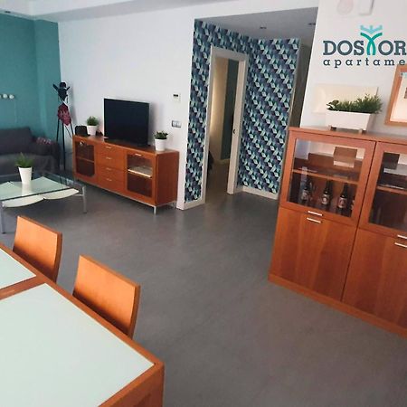 Ferienwohnung Dos Torres Puerta Del Carmen - Moderno Y Espacioso En El Centro Saragossa Exterior foto