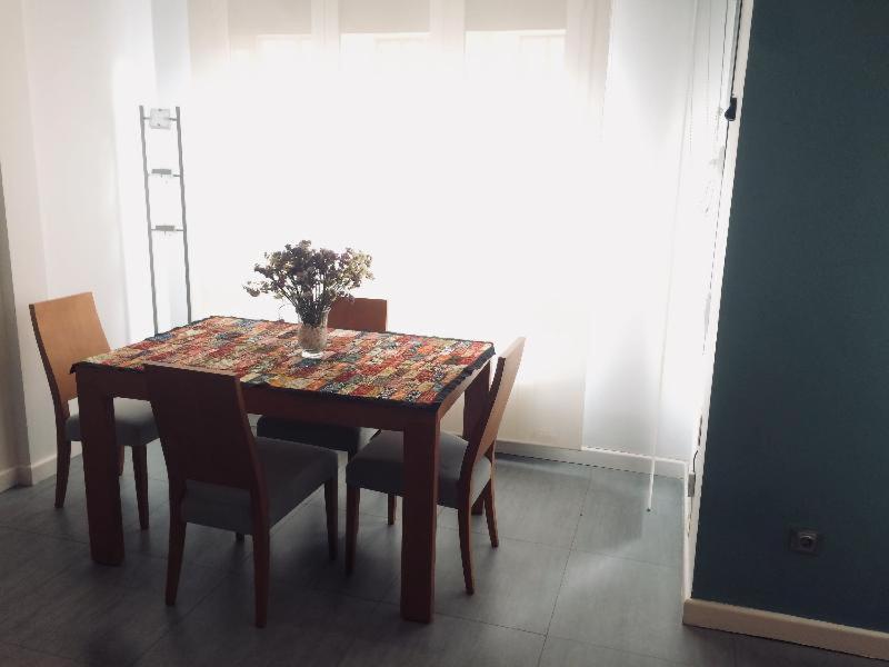 Ferienwohnung Dos Torres Puerta Del Carmen - Moderno Y Espacioso En El Centro Saragossa Zimmer foto