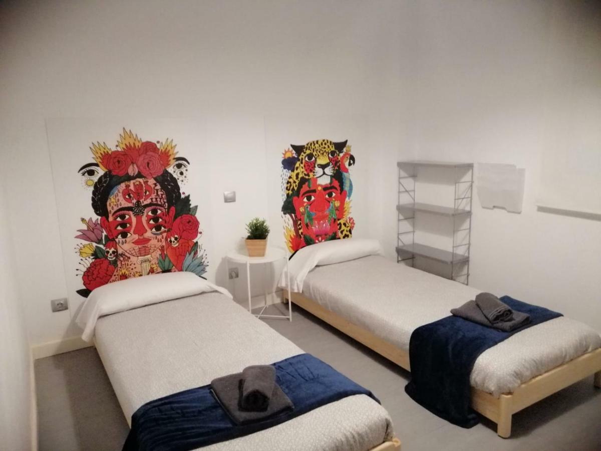 Ferienwohnung Dos Torres Puerta Del Carmen - Moderno Y Espacioso En El Centro Saragossa Exterior foto